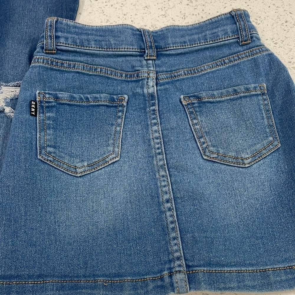 DKNY girls Distressed Blue Jeans and Skirt Set size 6&7 - Picture 5 of 8